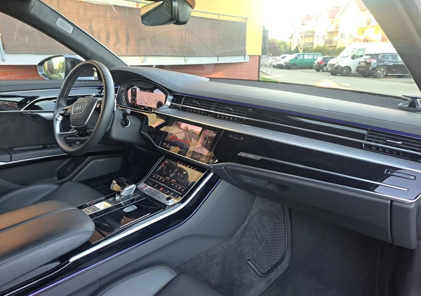 Audi S8 cena 429999 przebieg: 99000, rok produkcji 2020 z Wałbrzych małe 596